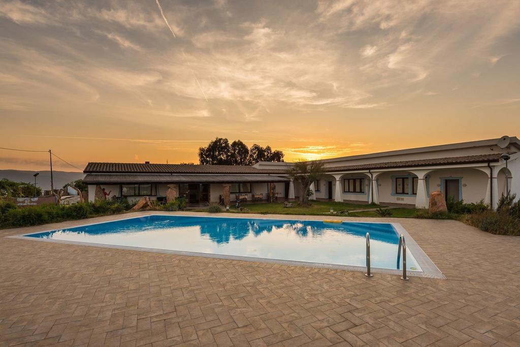 Agriturismo Irghitula Posada Kültér fotó
