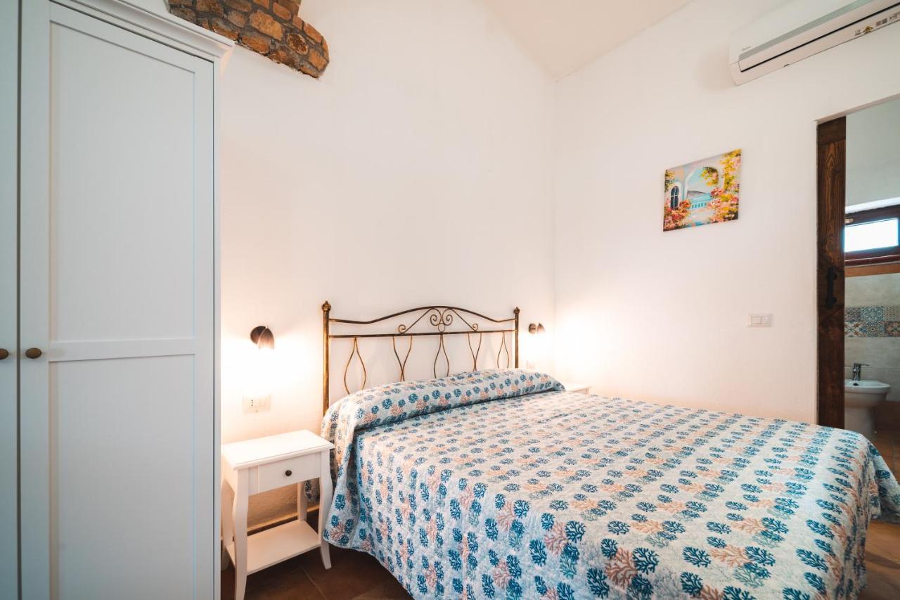 Agriturismo Irghitula Posada Kültér fotó