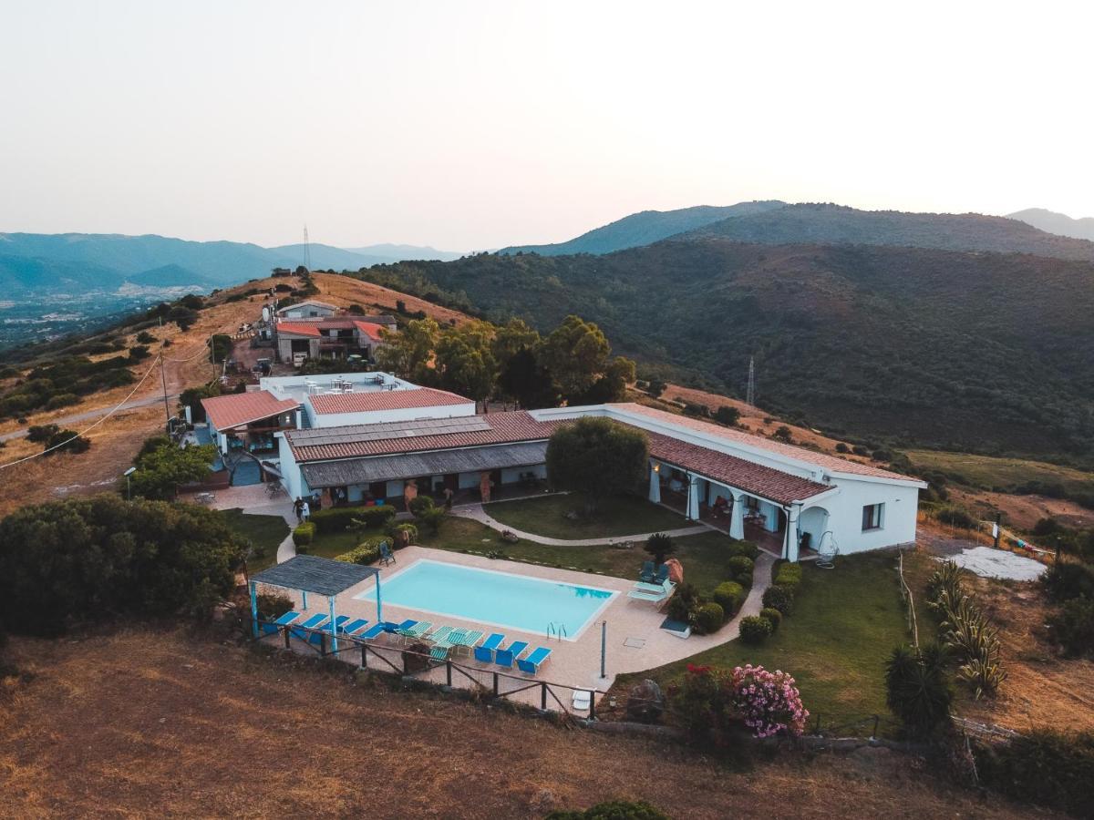 Agriturismo Irghitula Posada Kültér fotó