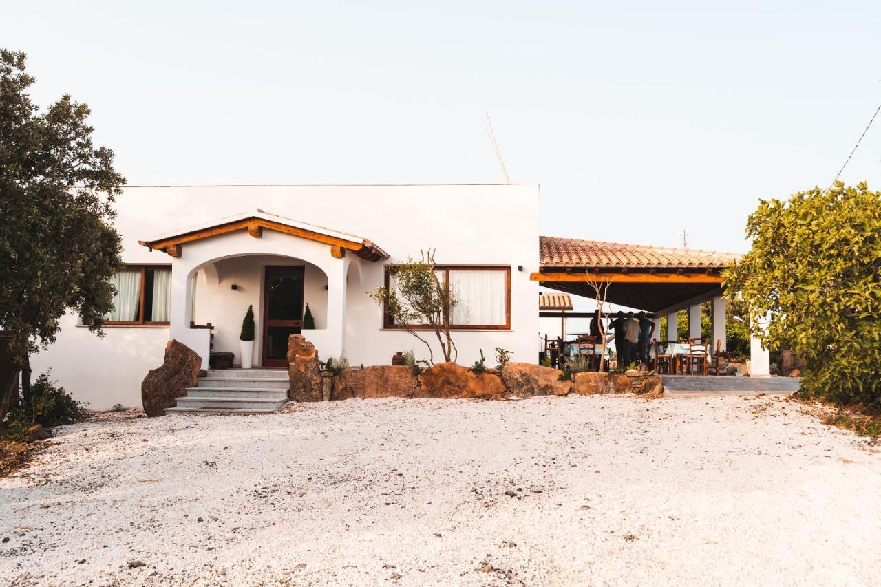 Agriturismo Irghitula Posada Kültér fotó